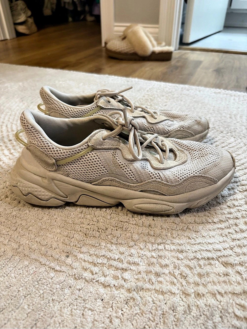 Adidas Ozweego Women's Sneakers in Beige